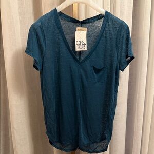 Chaser Women's Blue V-Neck Top